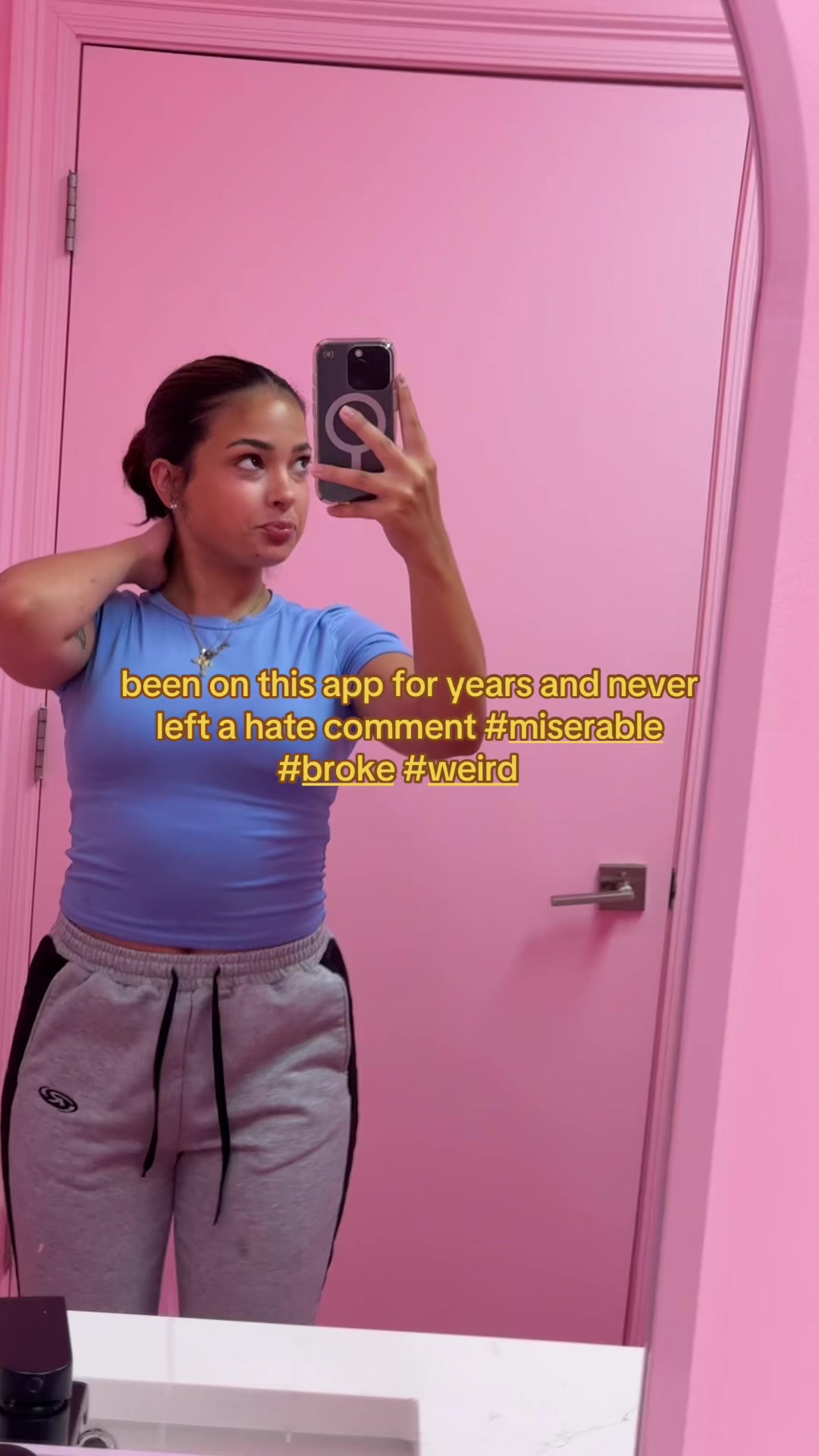 @MiaPia