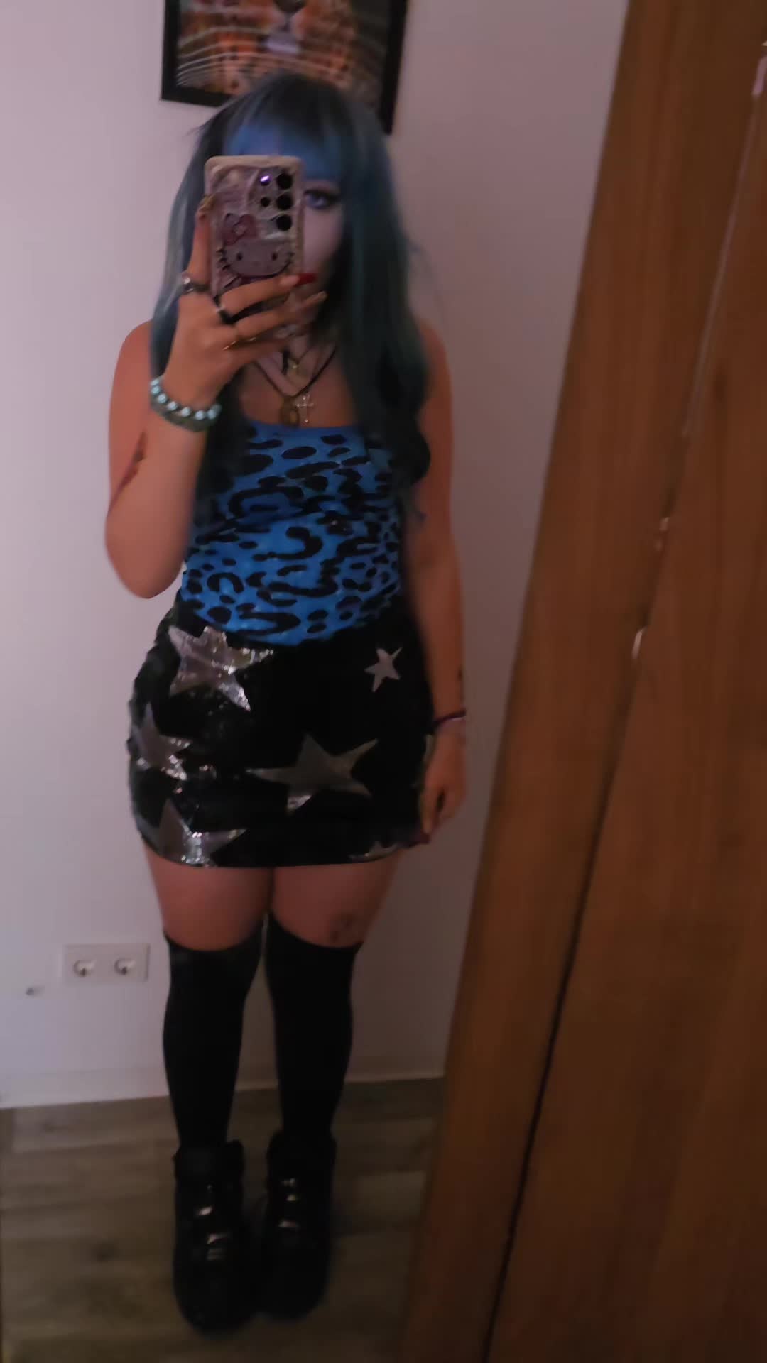 @𝑘𝑢𝑟𝑜𝑚𝑖🧚&zwj;♀️🔮