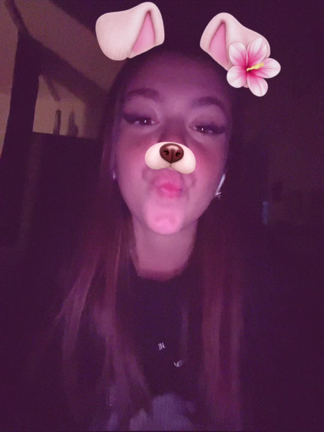@ele lontano🍒