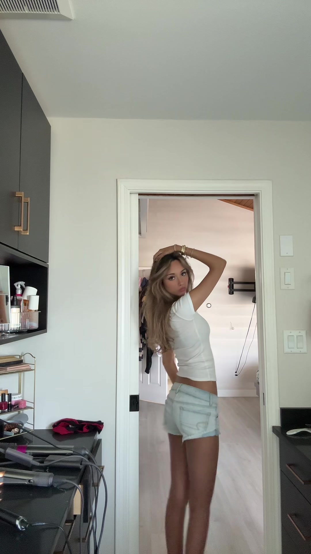 @rheabies🦝