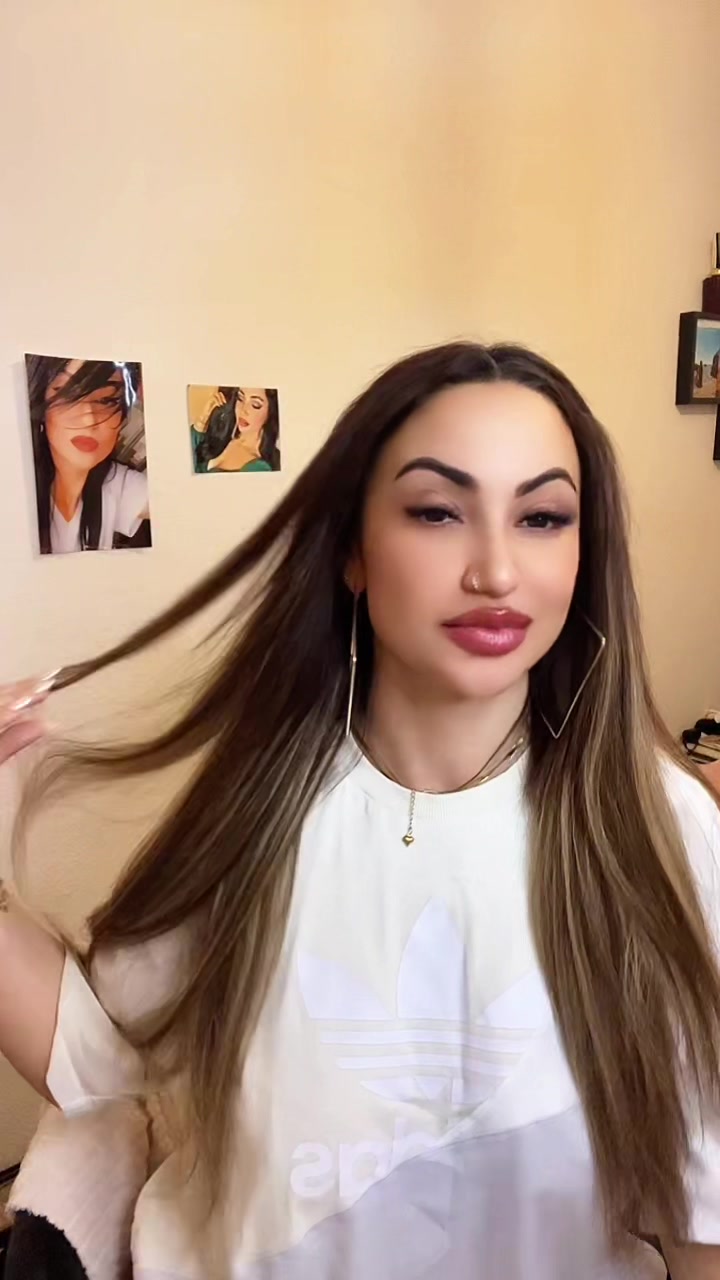 @lorylolyta32