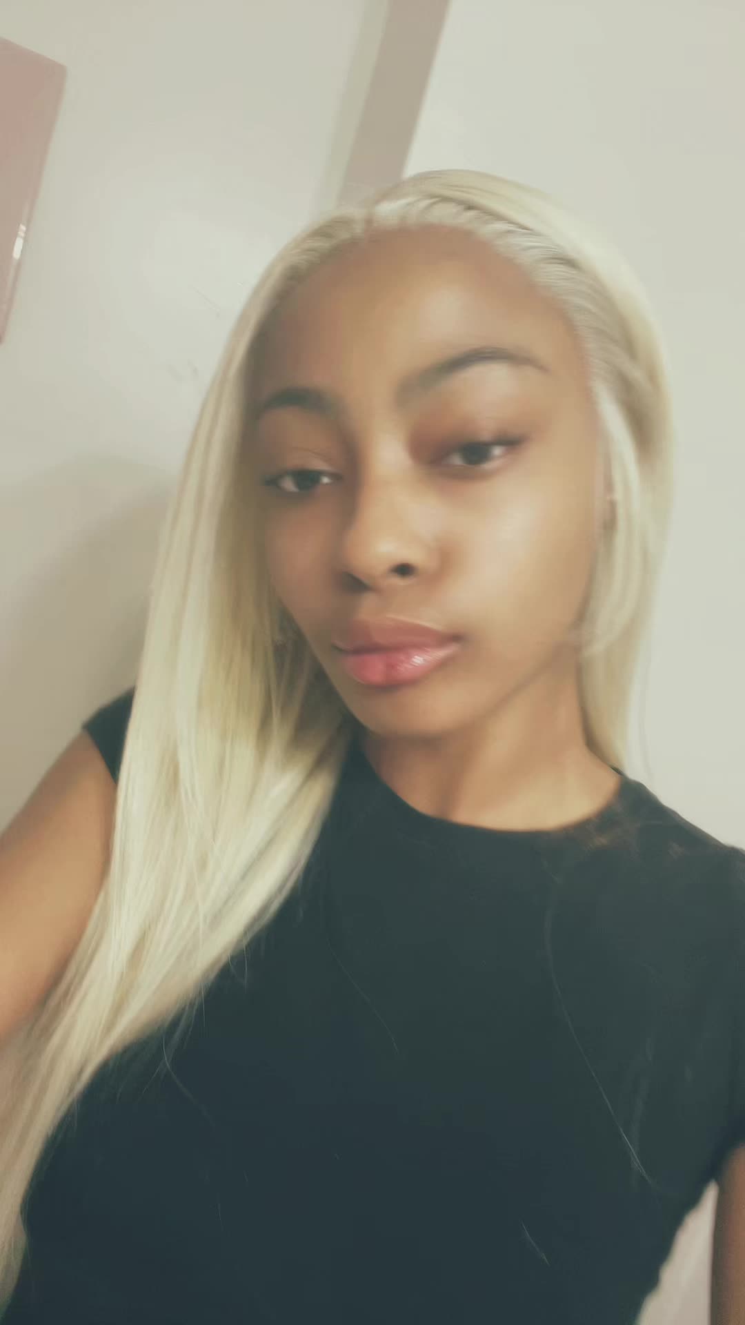 @🦄