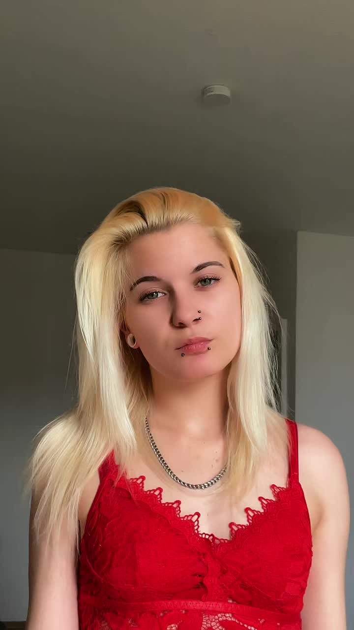 @Celine_cz