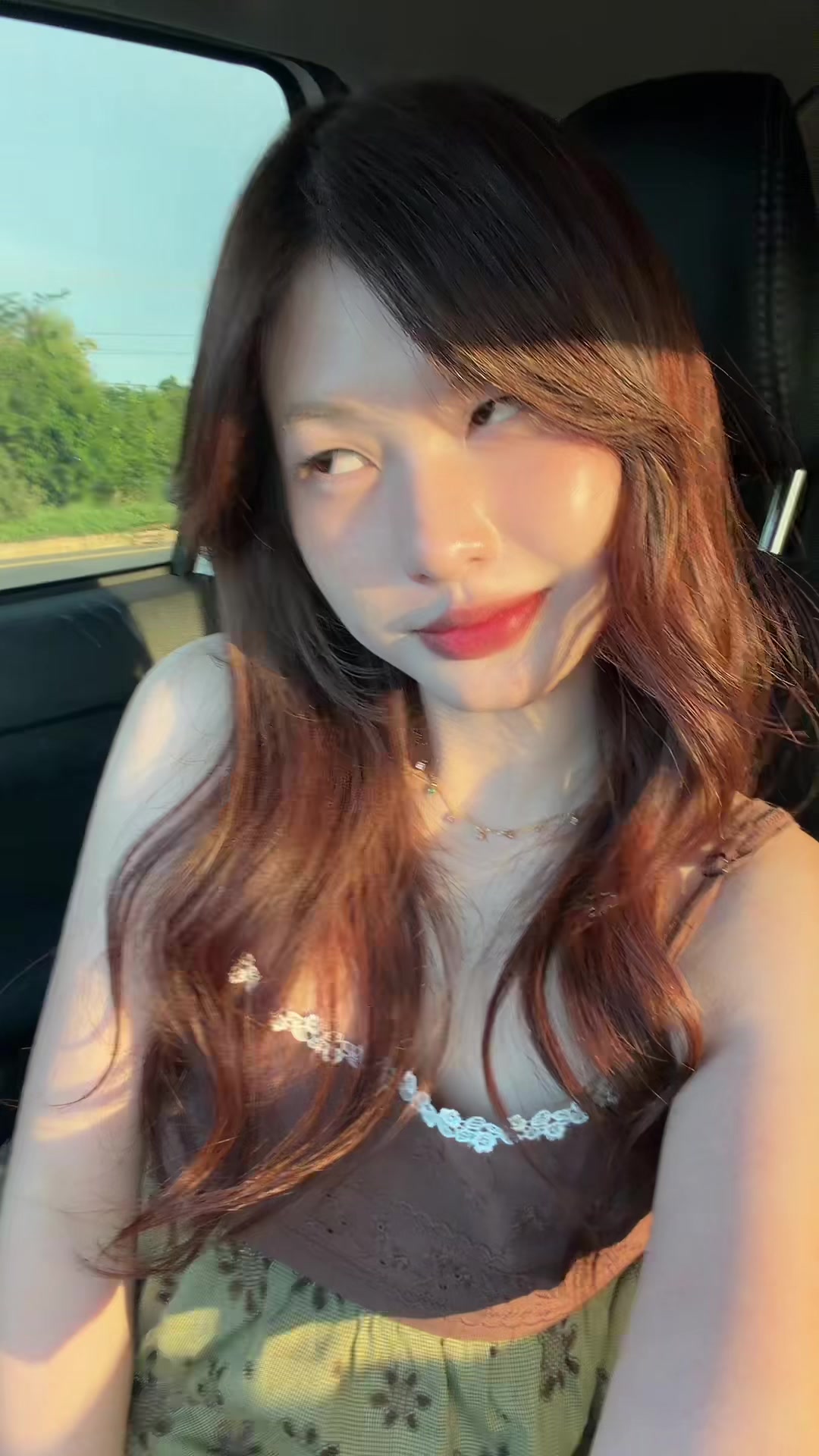 @Monika-ម៉ូនីកា