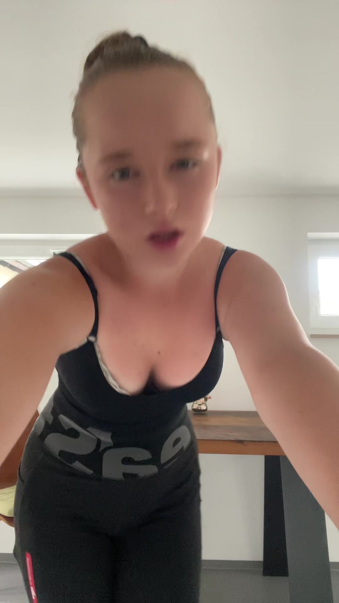 @briana_20002