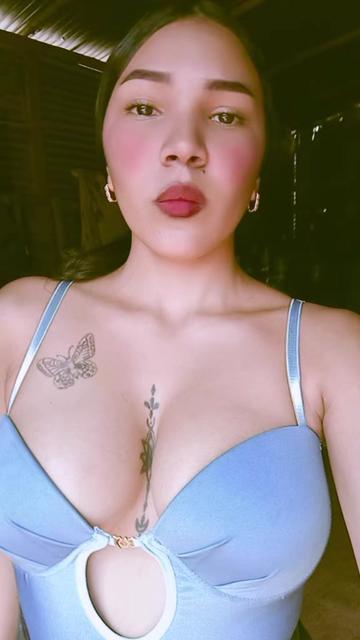 @Maria González