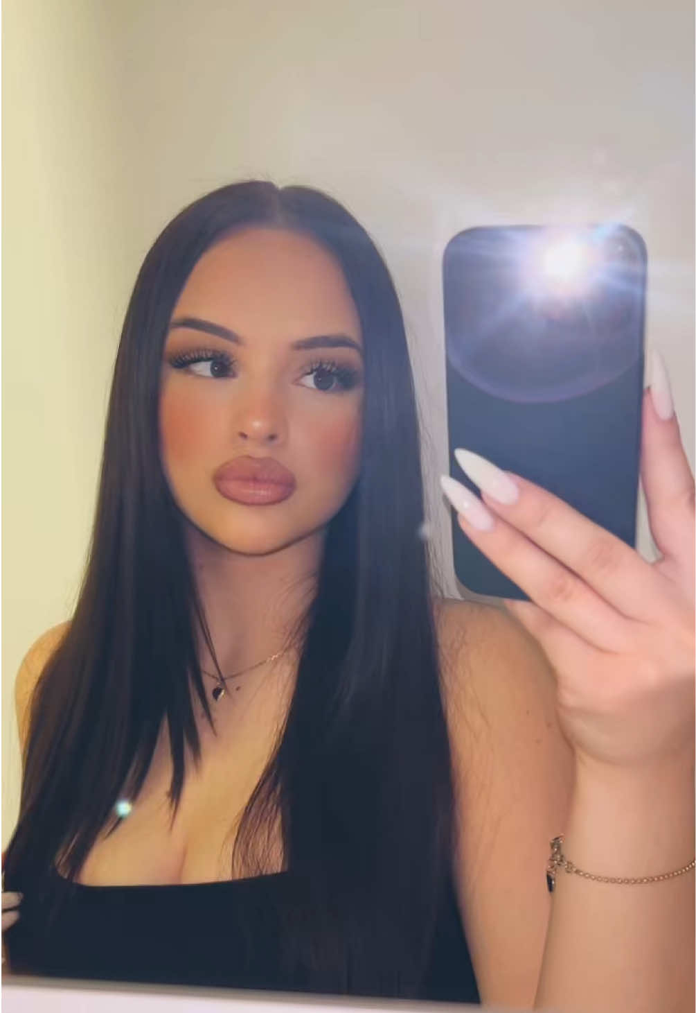 @𝐸