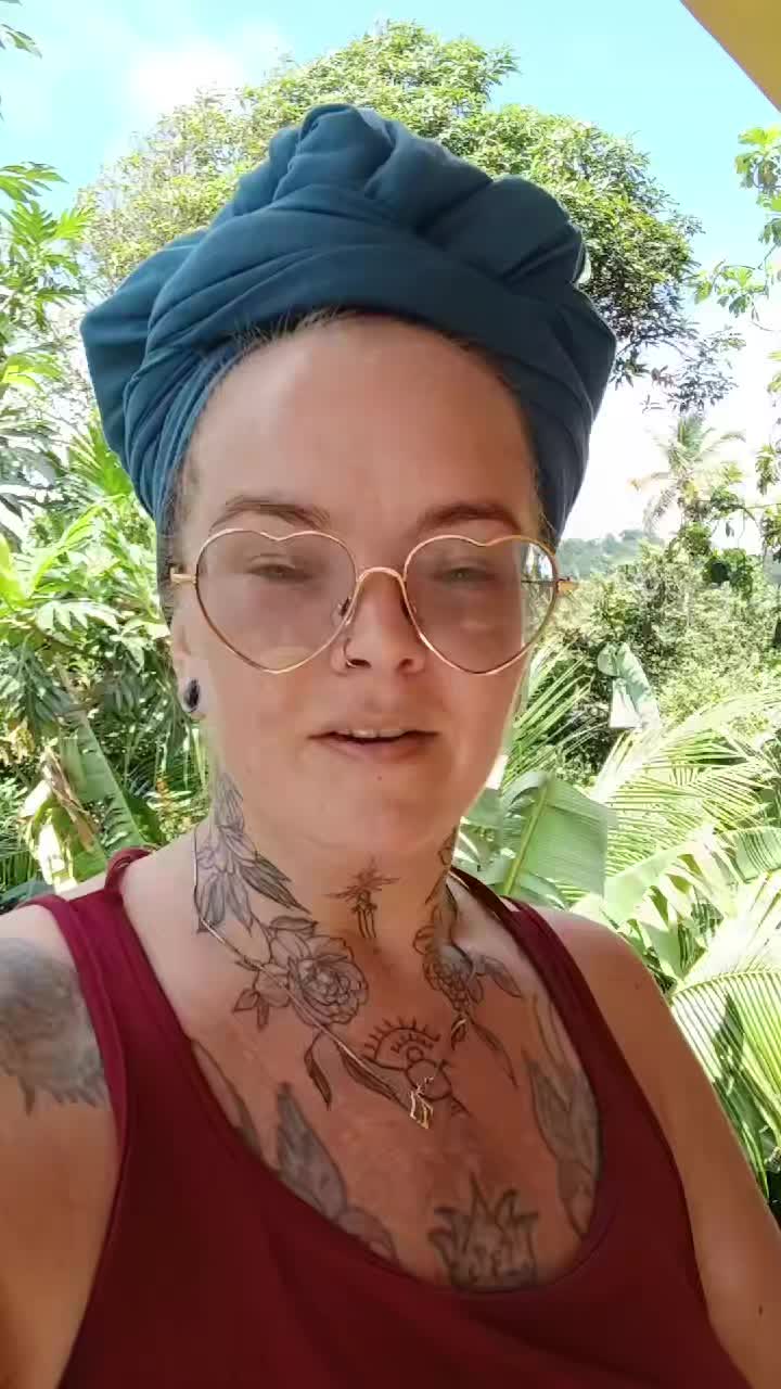 @thirdeyemarie 🇳🇴➡️🇬🇩