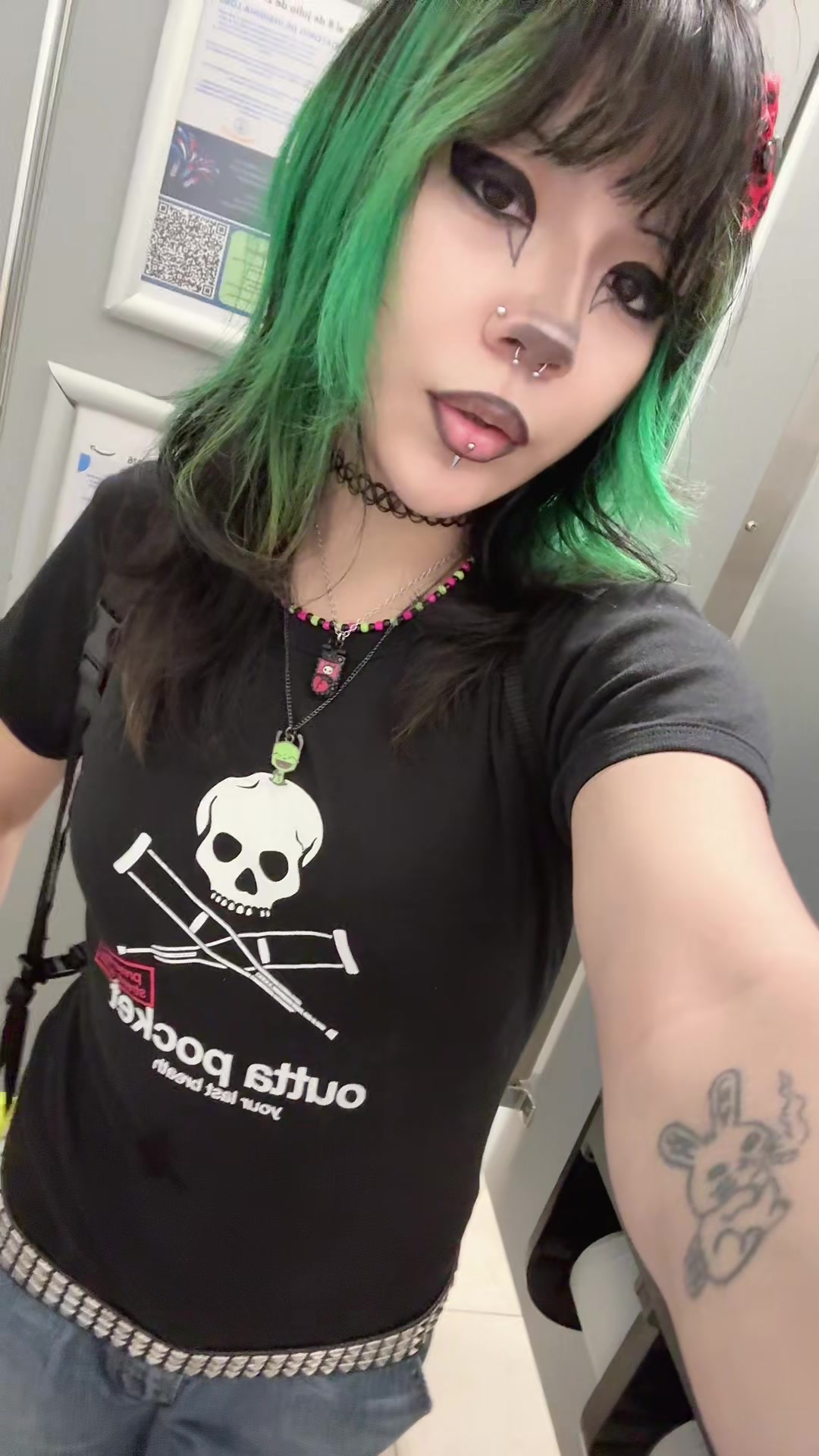 @luvvforally