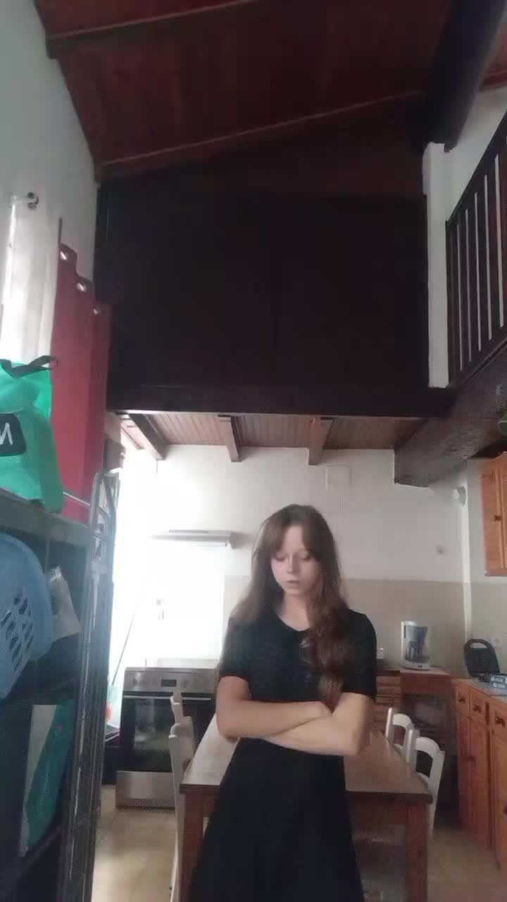@Emiii