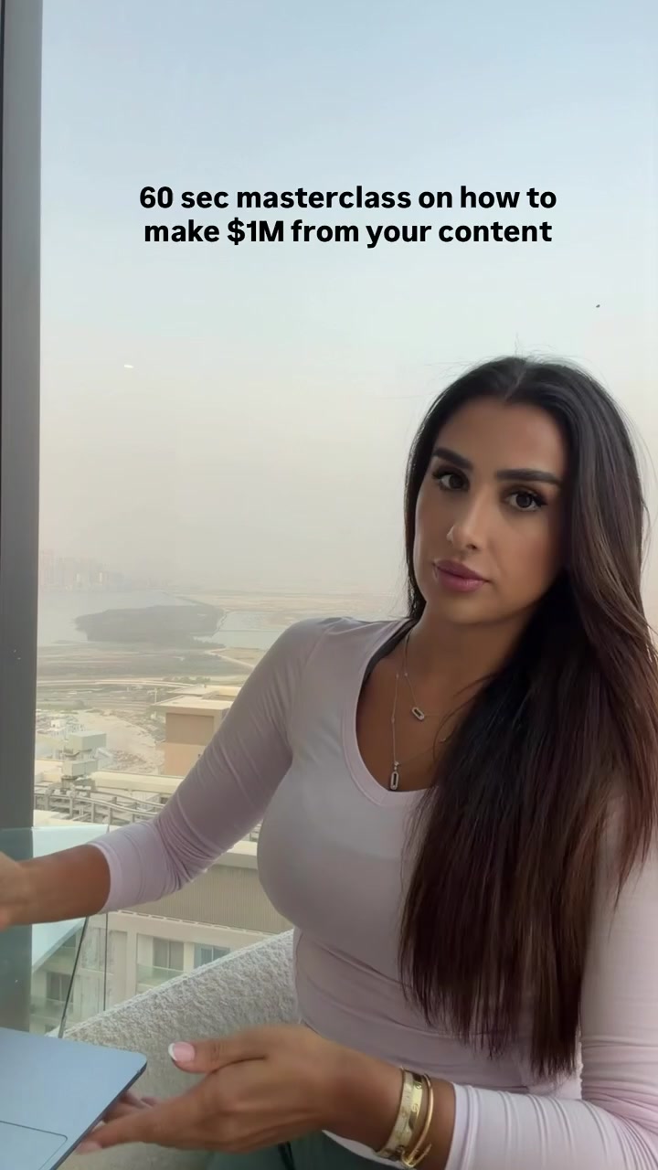 @Iamhoniakader