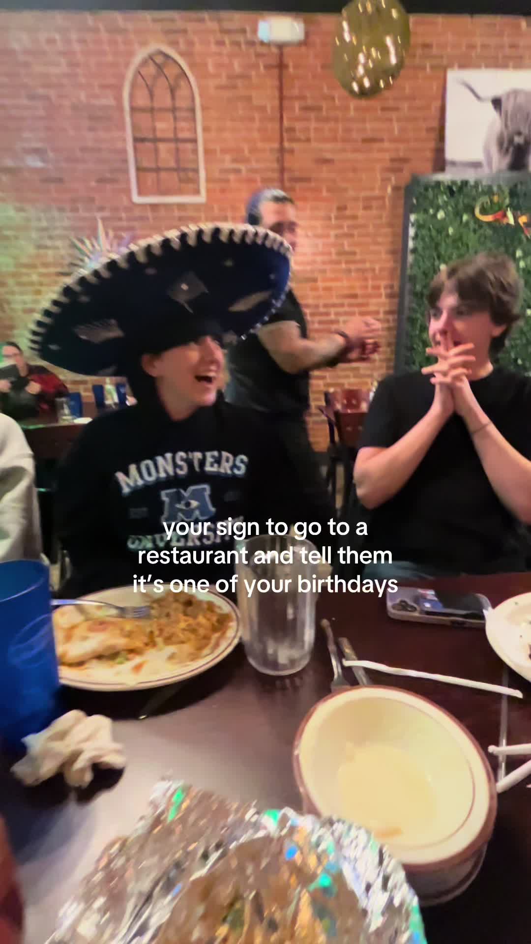 @maya🌝