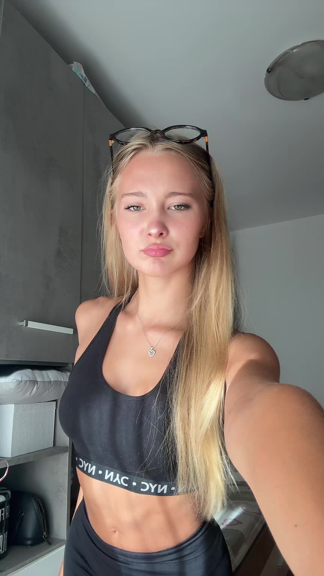 @Sofi 🕊️