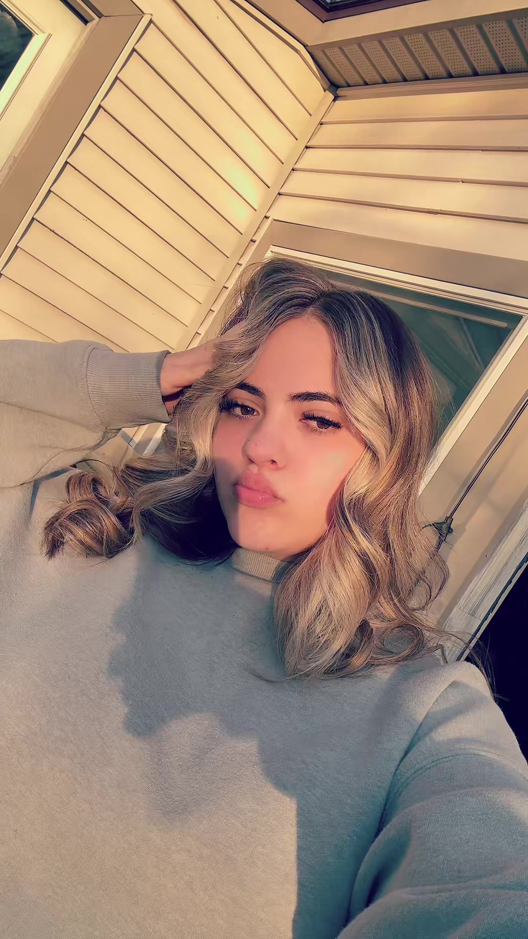 @raynaa 💕 .