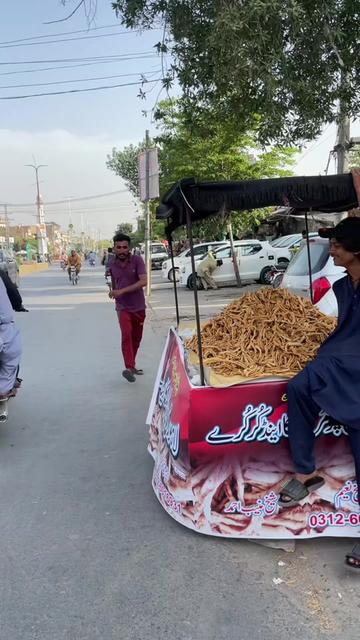 @Umair jutt shararti 72