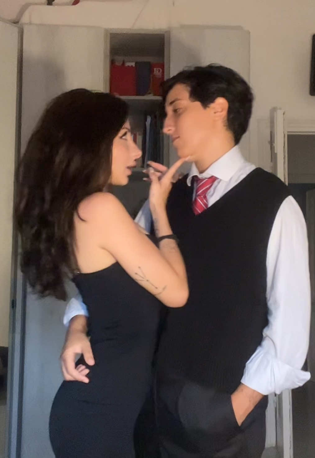 @<3