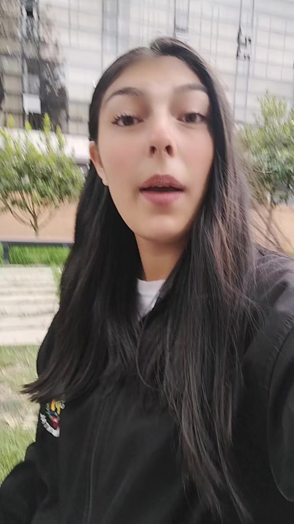 @😉