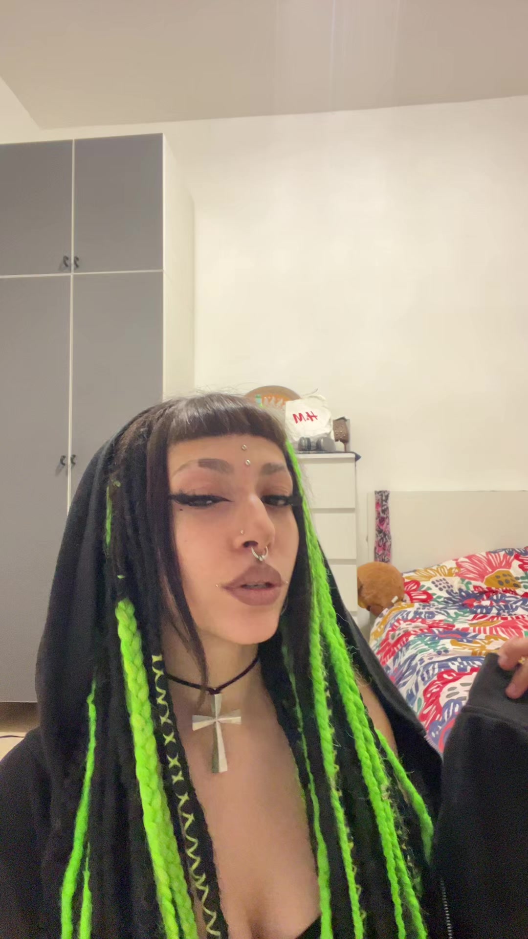 @lucertolona