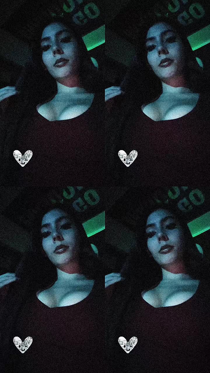 @LeeLee