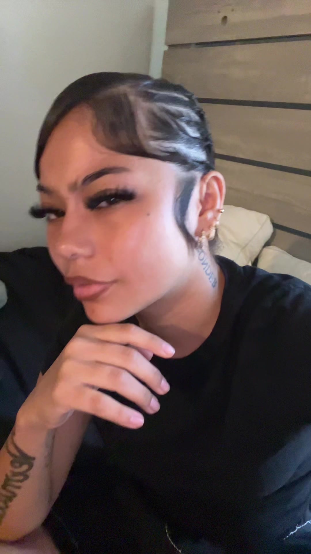 @.