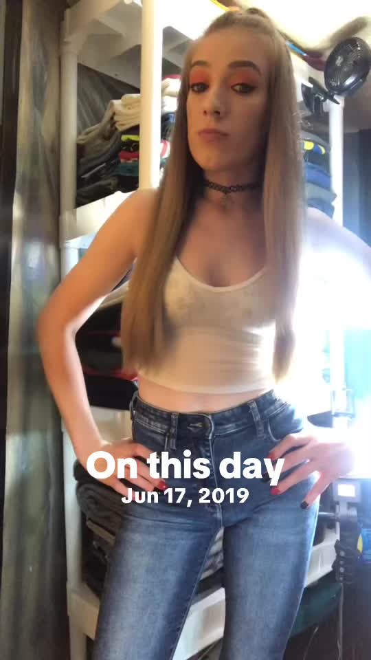 @Courtney Ann❤️🖤