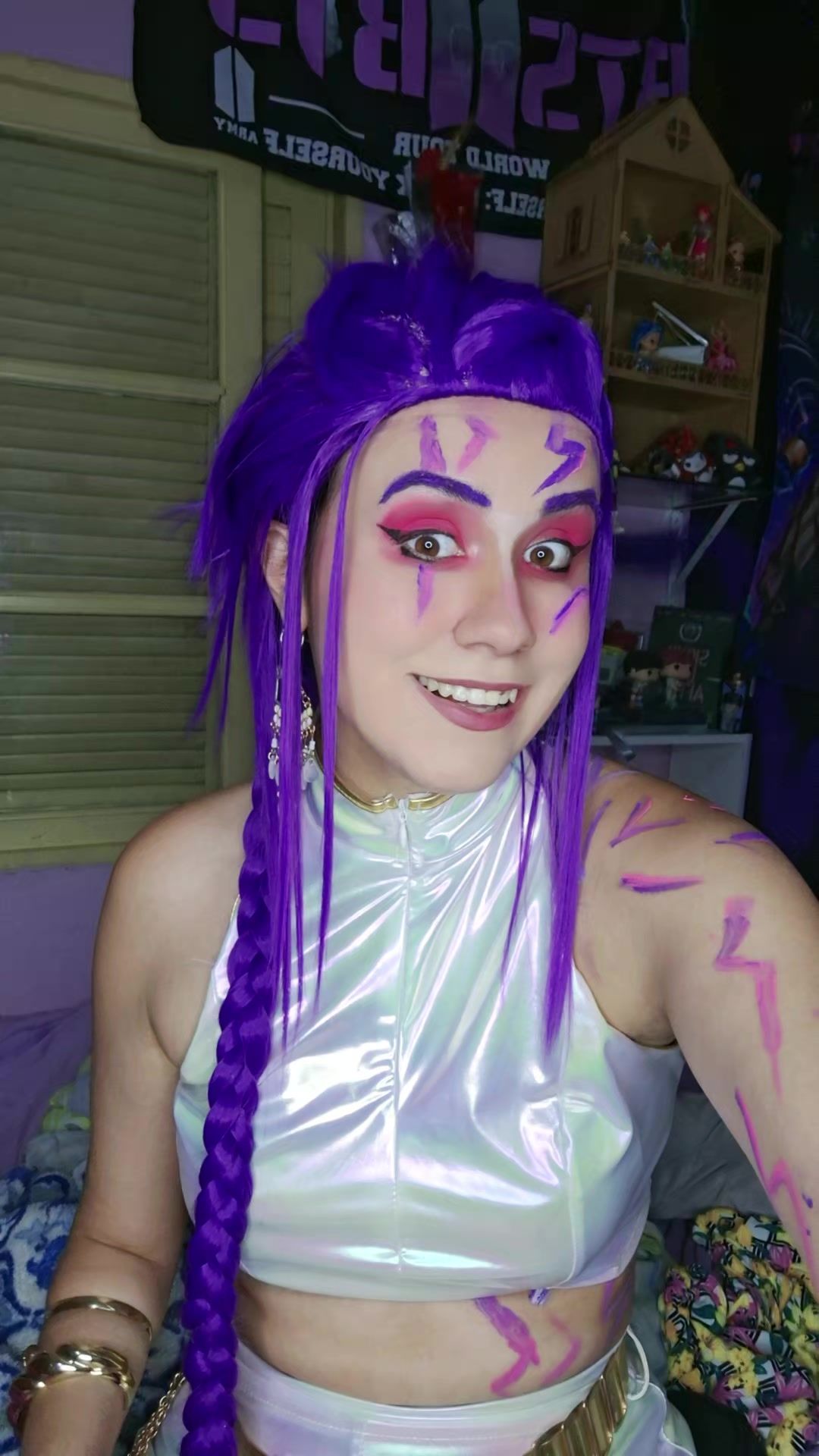 @Thalía Thalinda