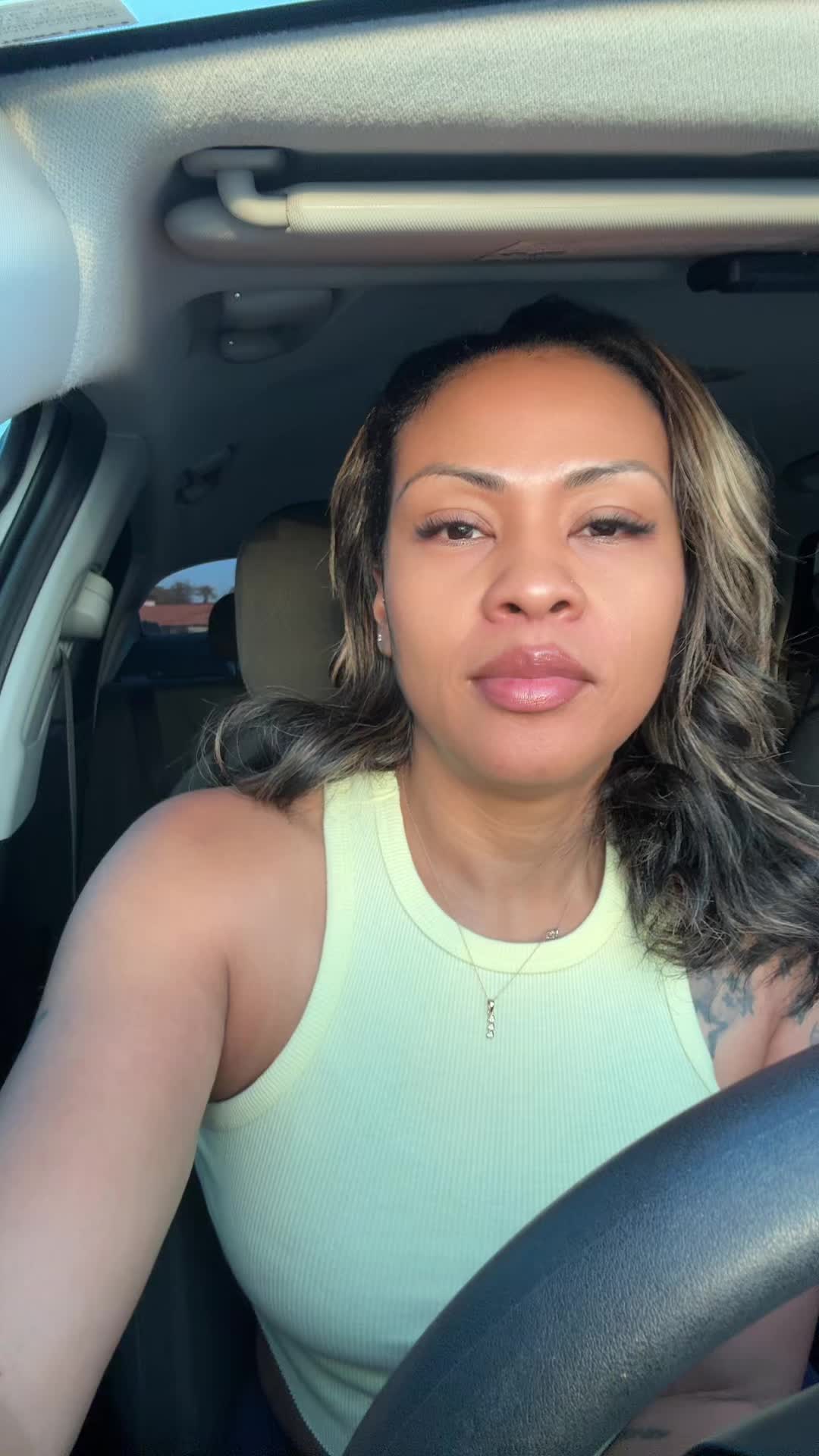 @Dee Rae Ⓜ️