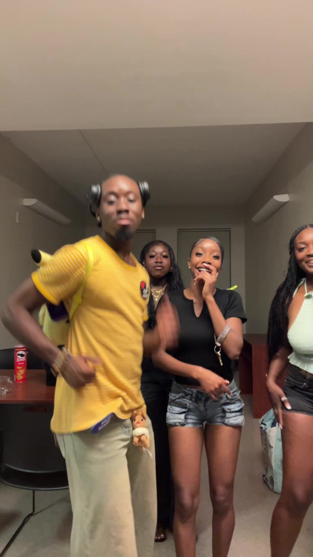 @YOUTUBE: I am sensational