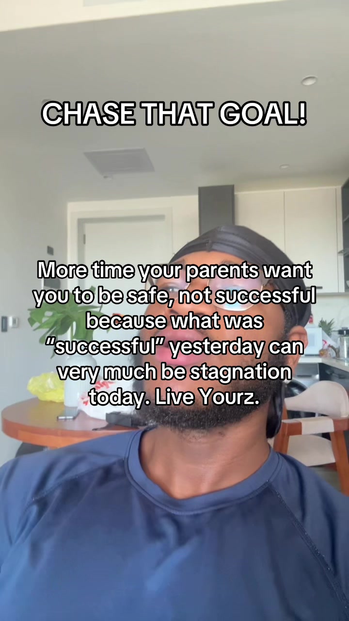 @Yapologe