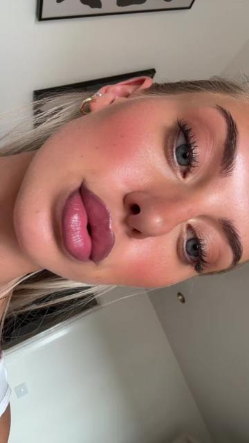 @Rhiannon blue