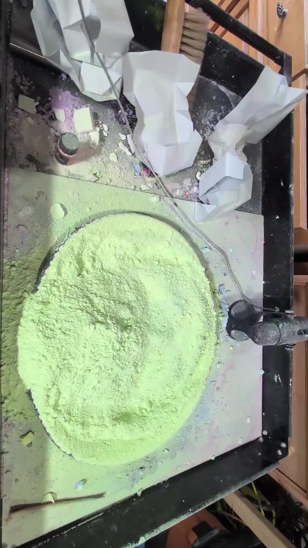 @apowderymess