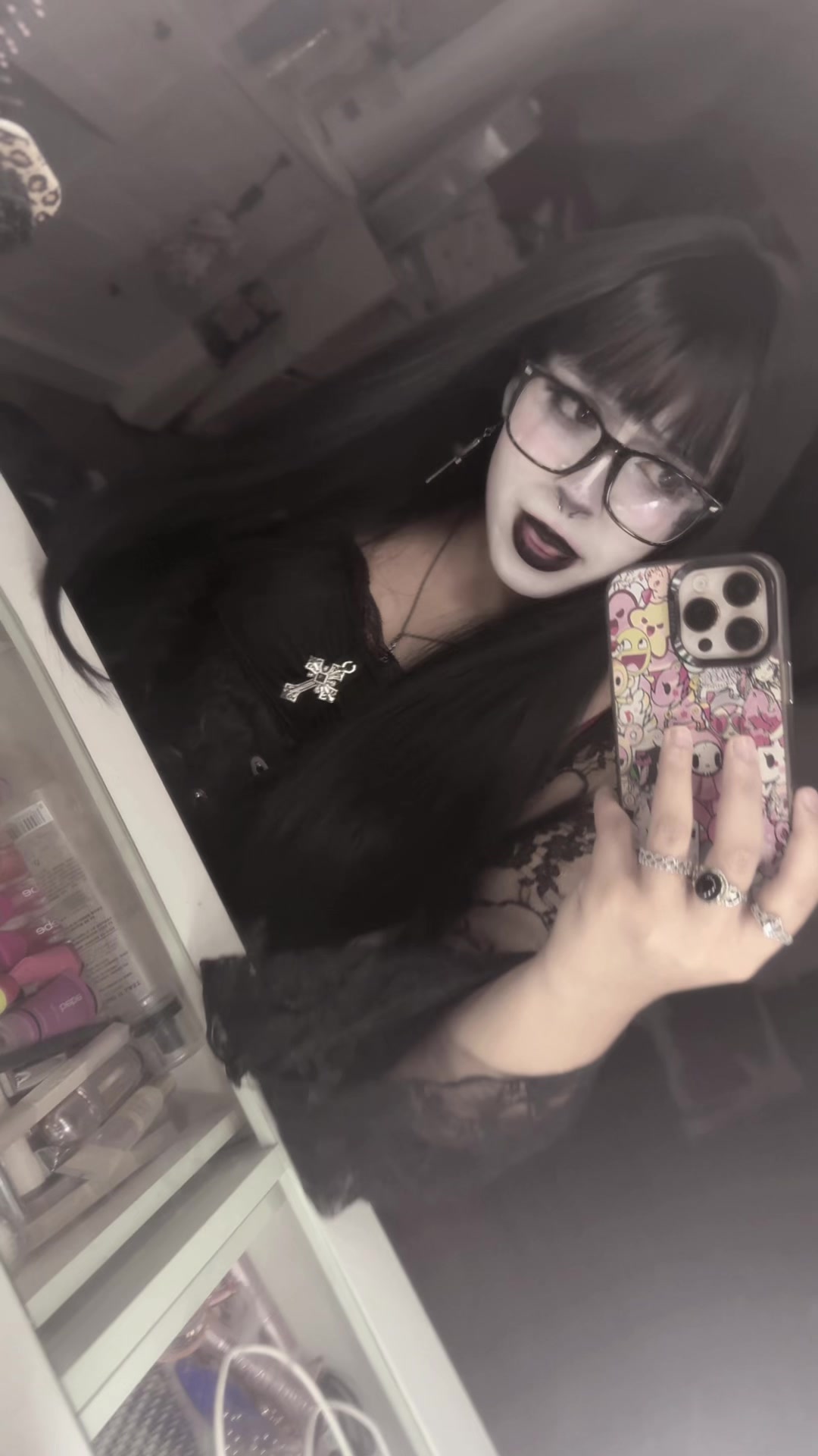 @☥𝓈ℯ𝓇ℯ𝓃𝒾𝓉𝓎☥❦