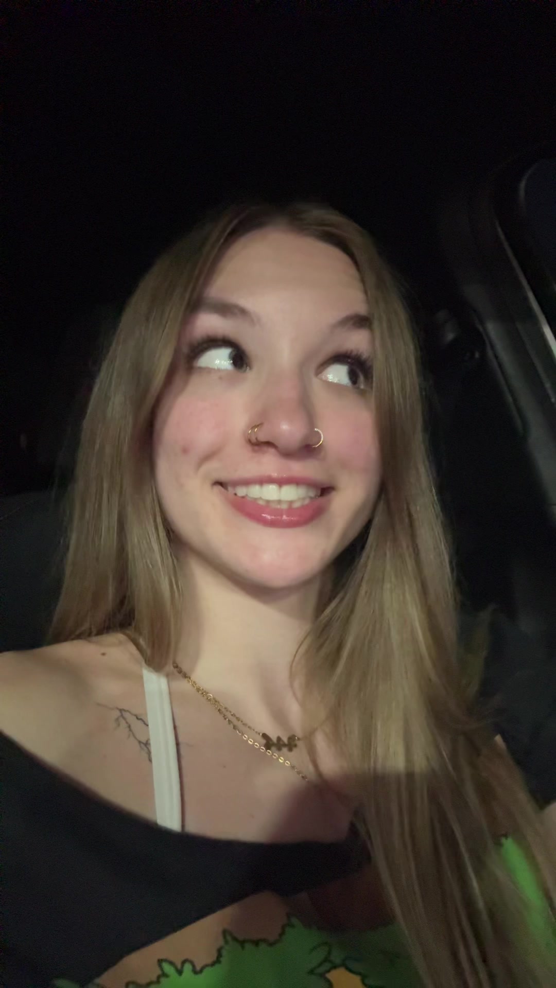 @Cam🕷️