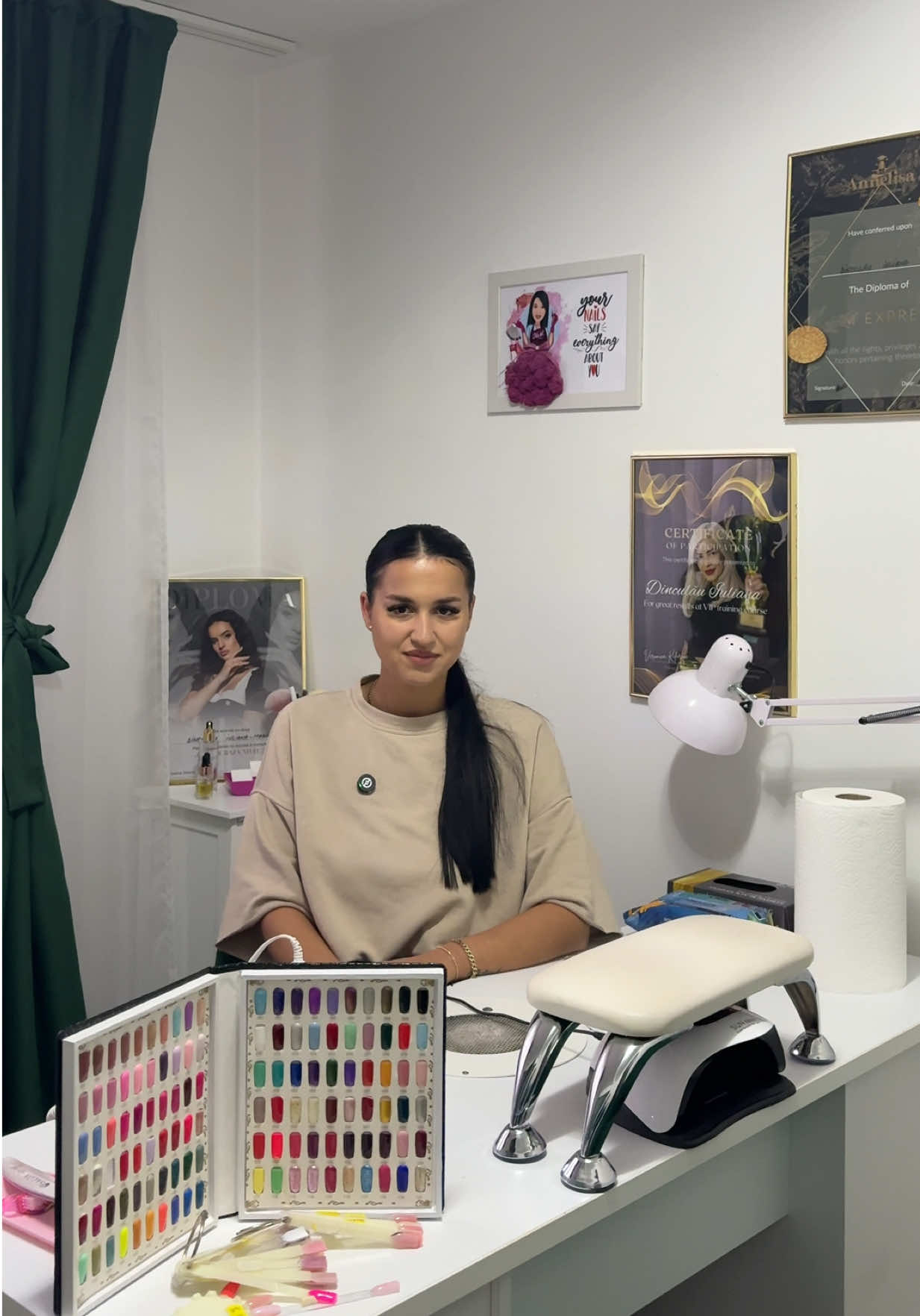 @busialina_nailtech