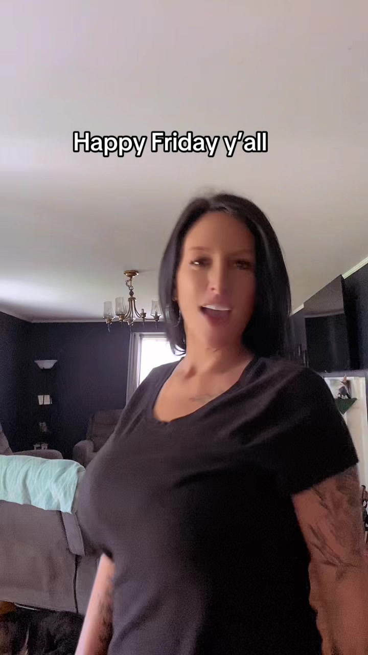 @Bri💙🖤