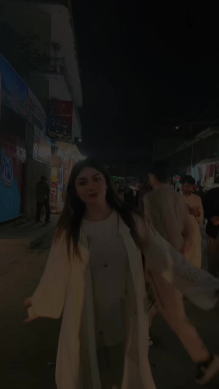 @Maham Mughal👑