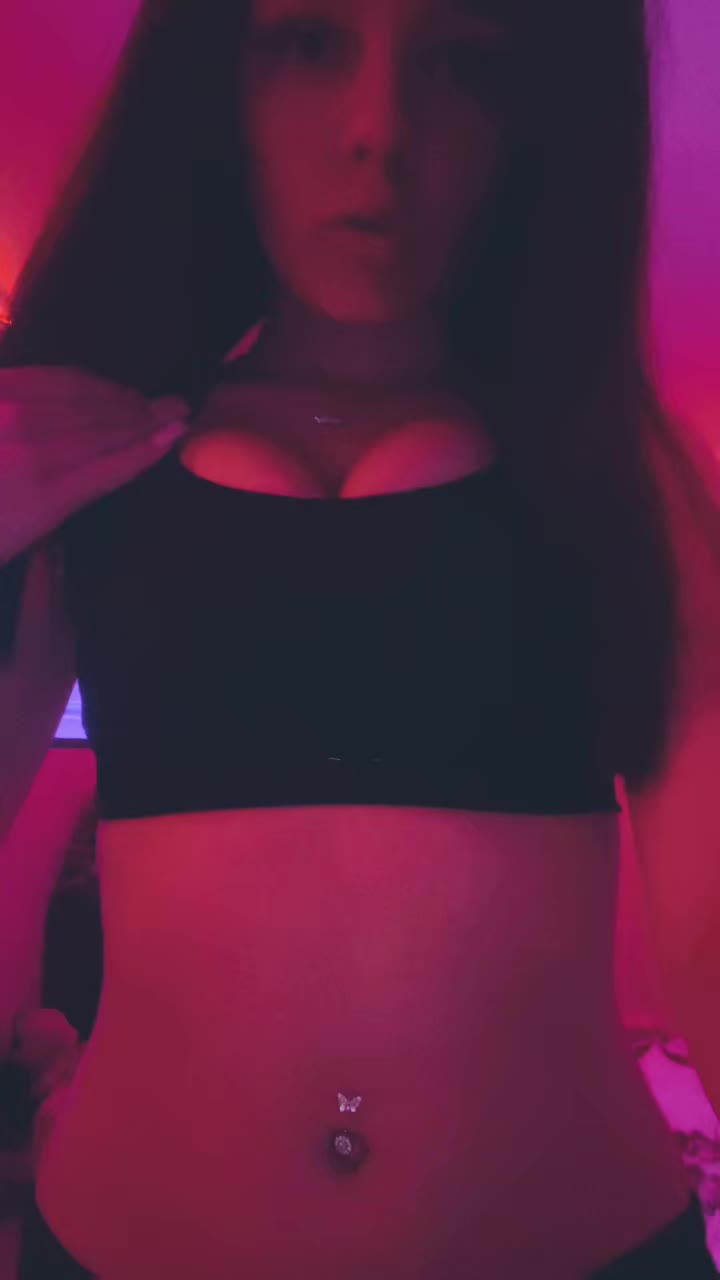 @Sophia