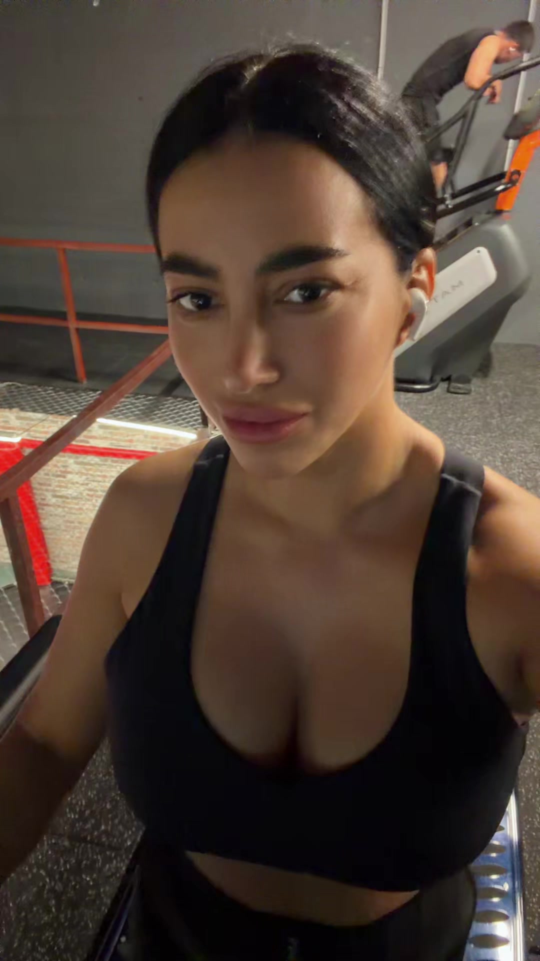 @Ani_Princess_Official