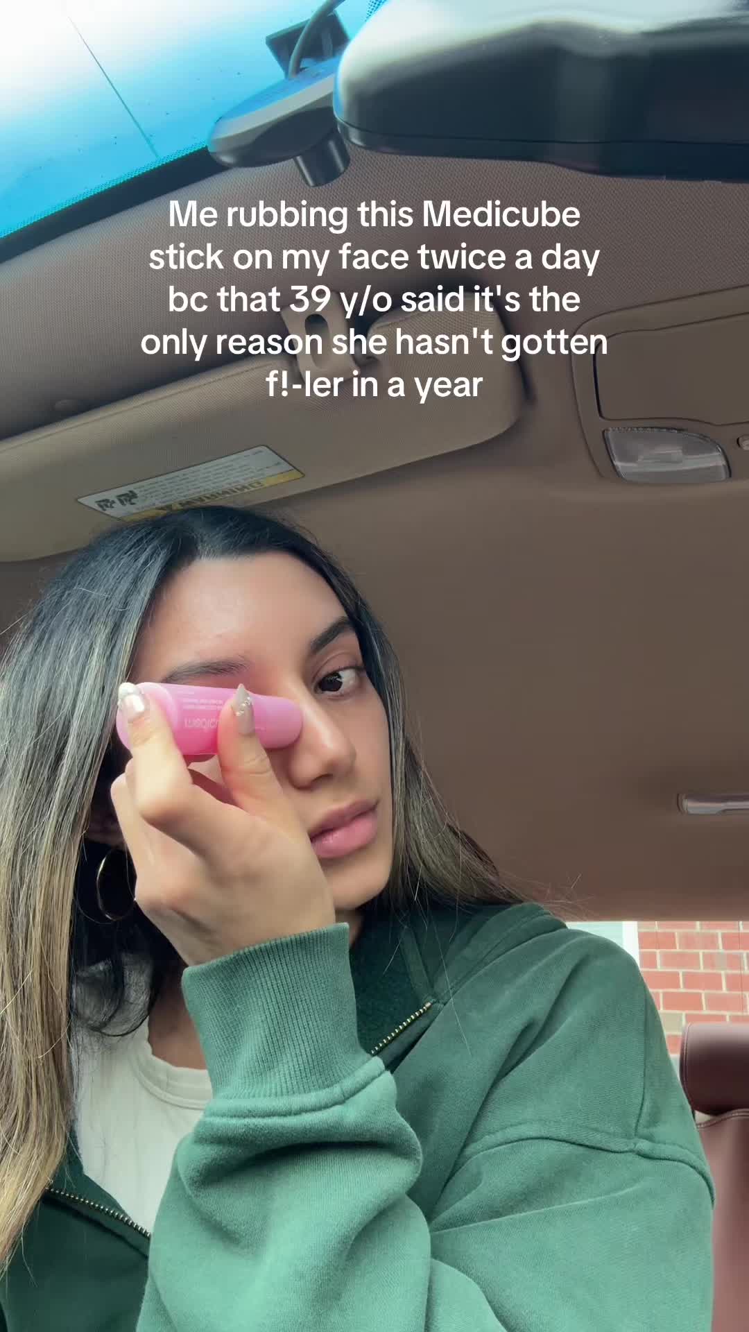 @Bella