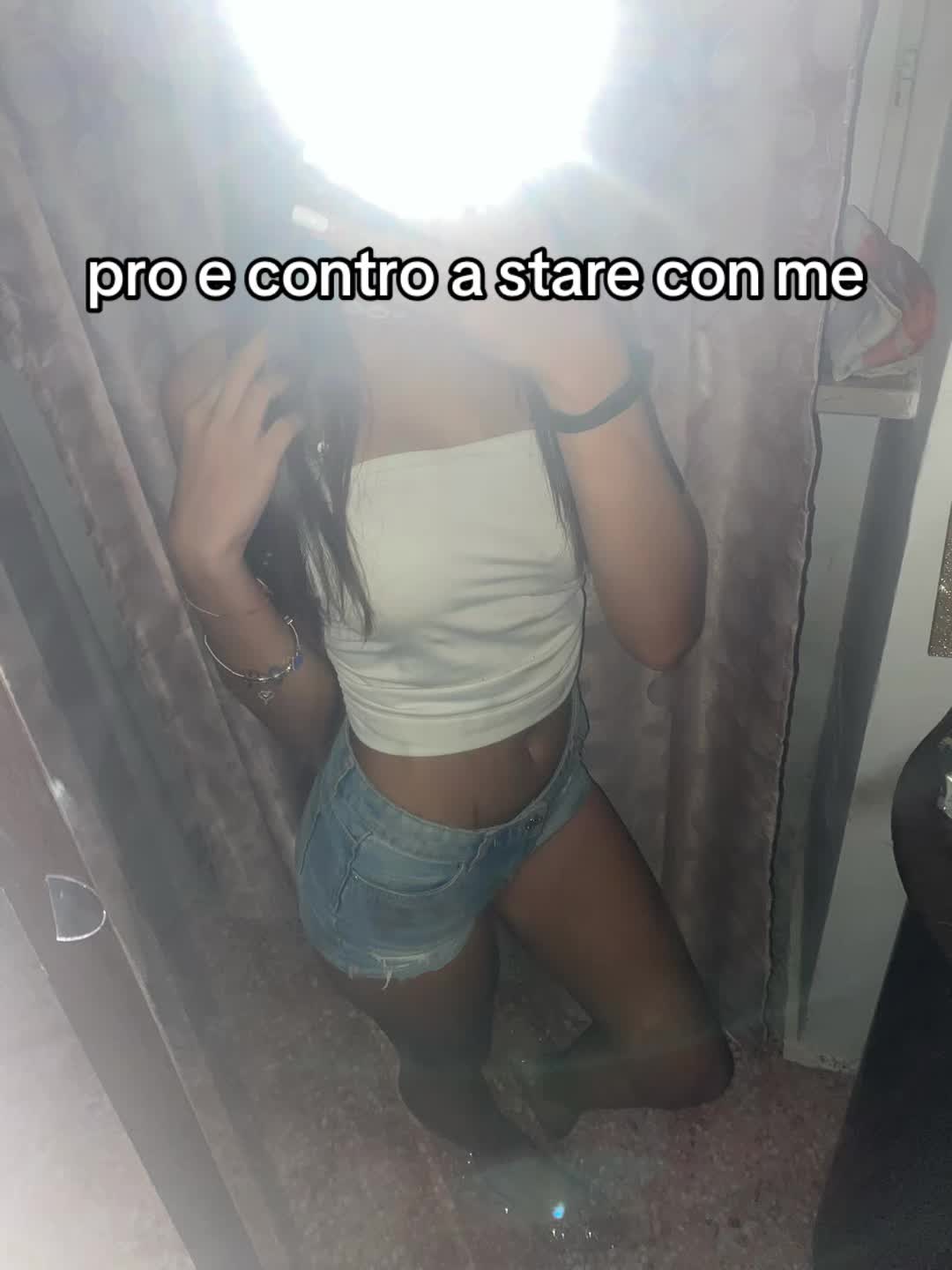 @✩