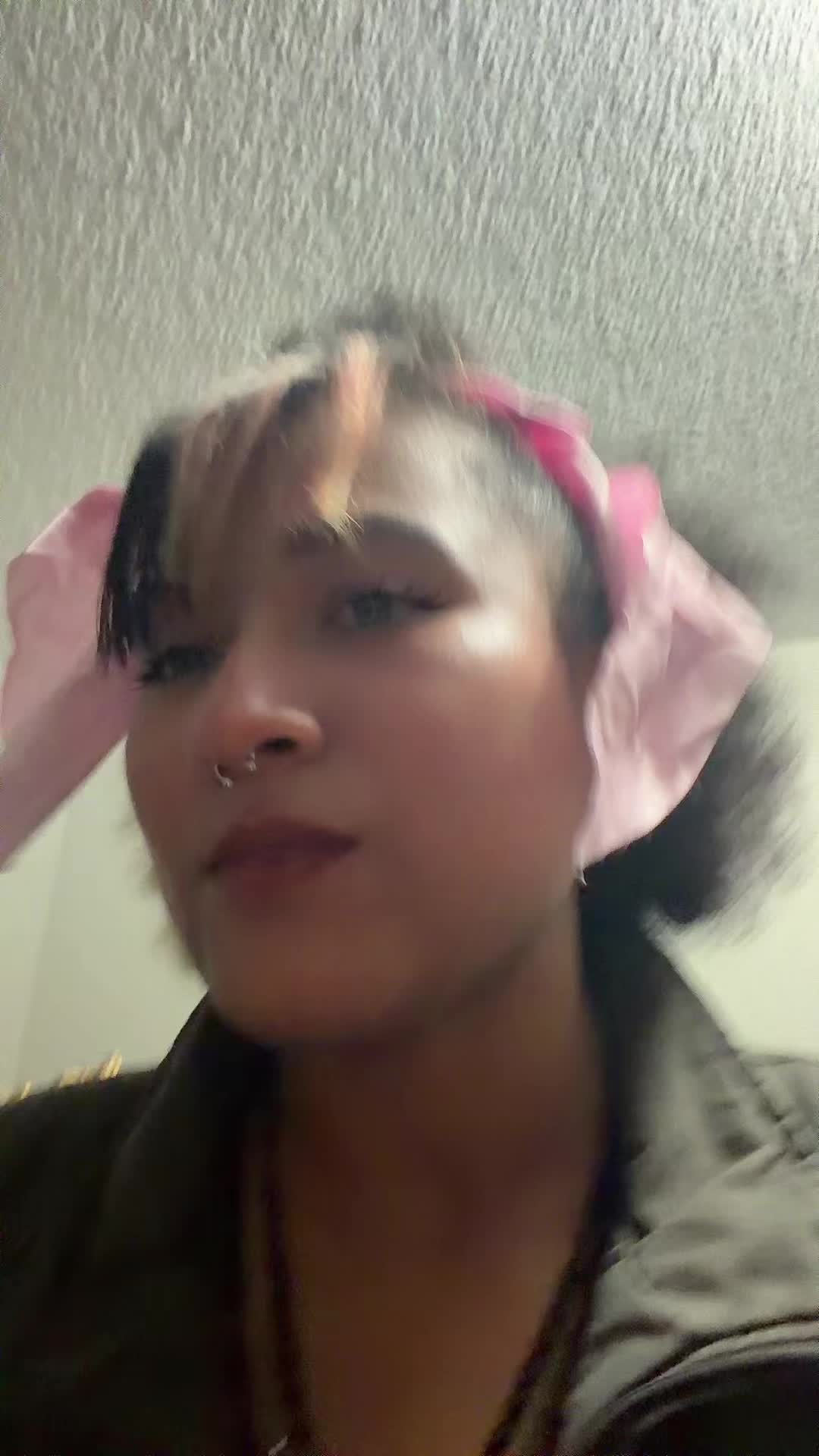 @QueenzRosita