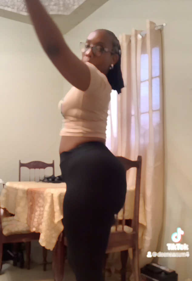 @Daminique🥺🇯🇲