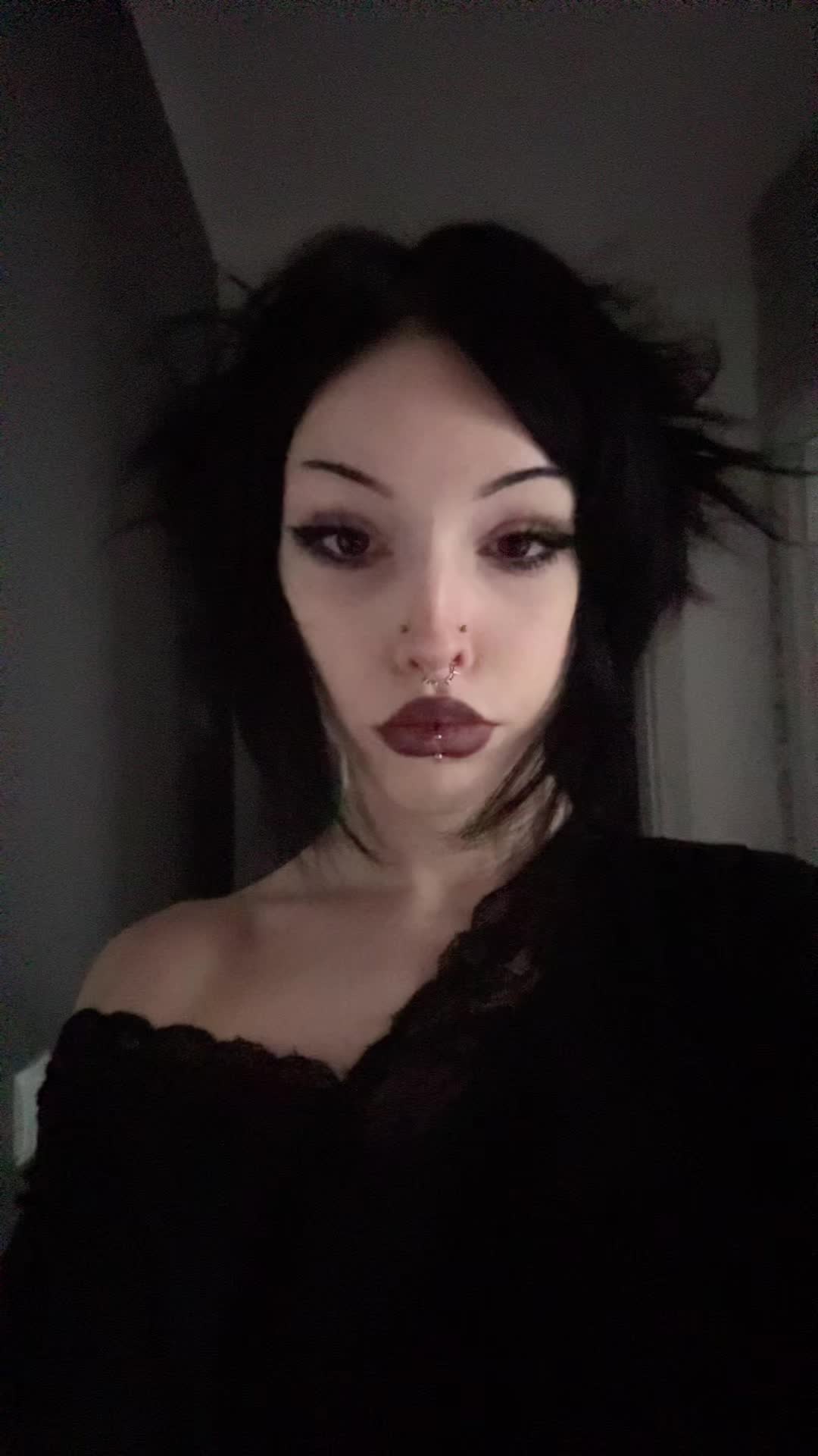 @momolithh