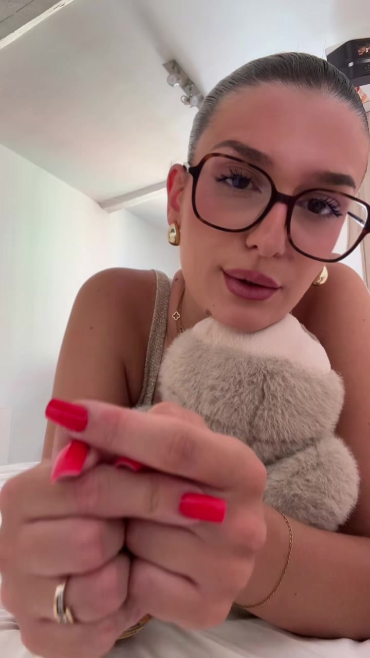 @chiara 𝜗𝜚