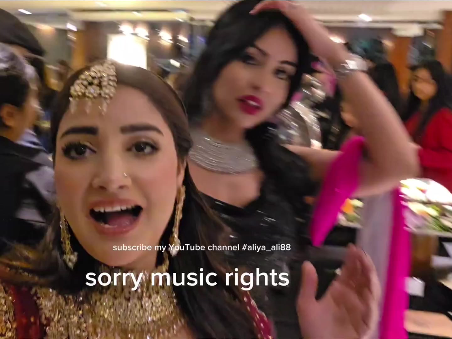 @iqra Aziz vlogs
