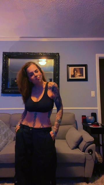 @Ayisha.JustMe💚🧩