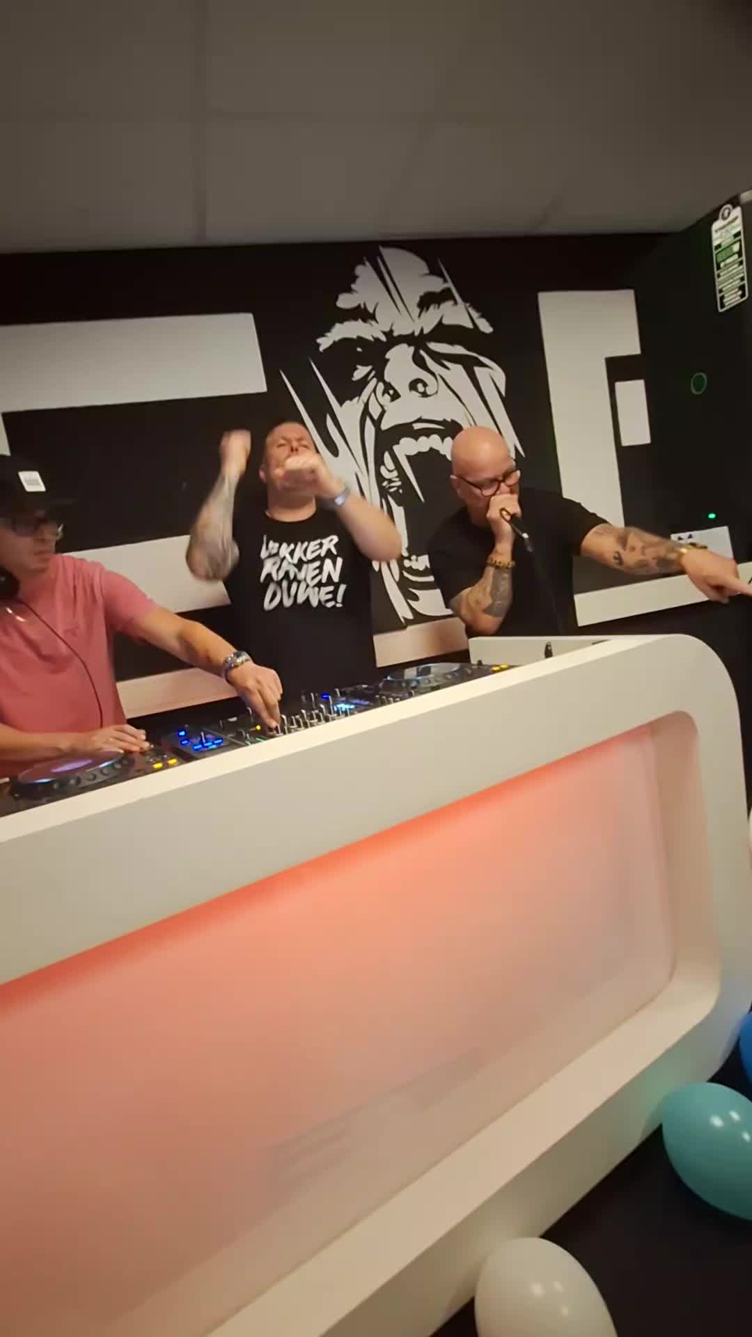 @SnakeBiteNL