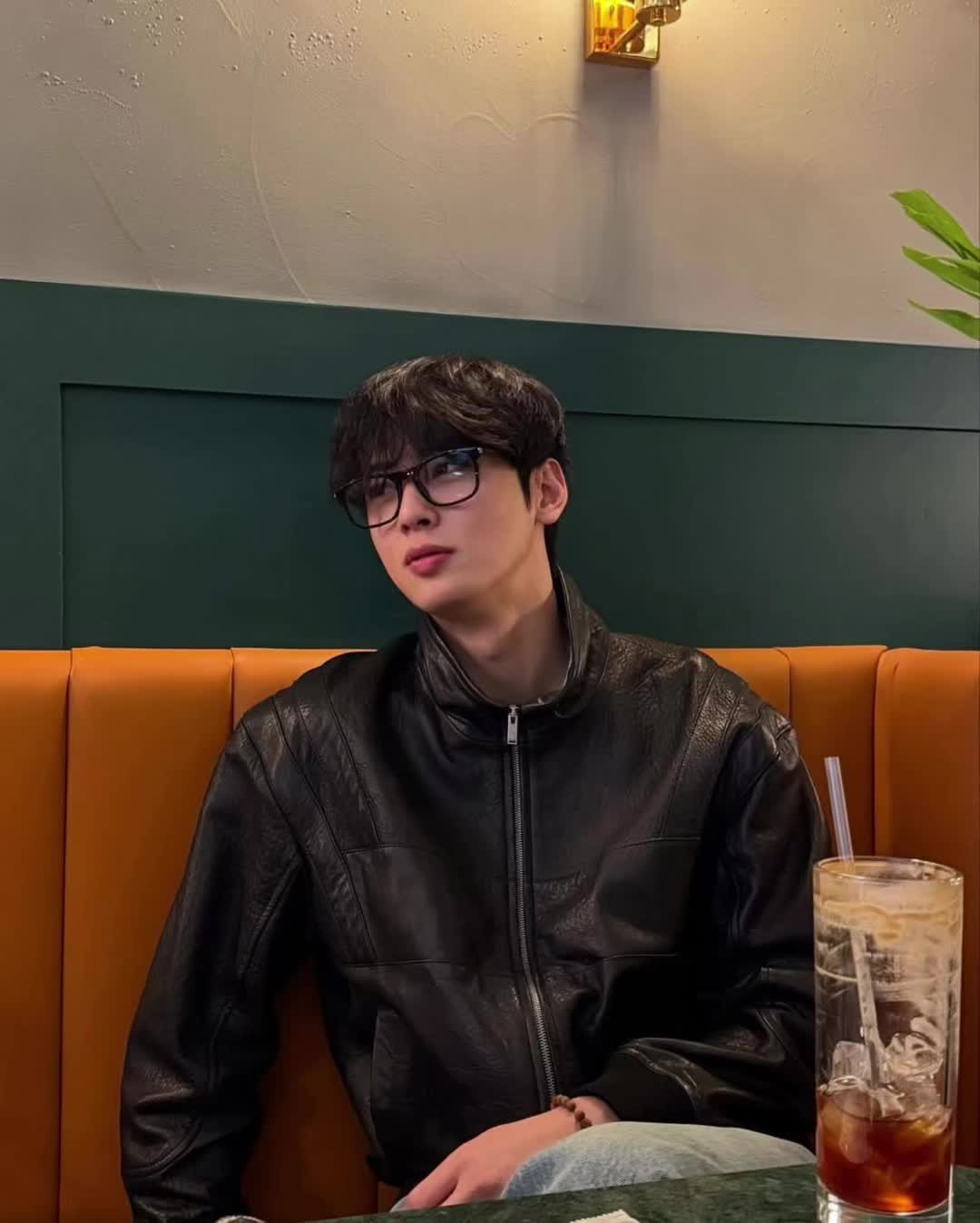 @Yem