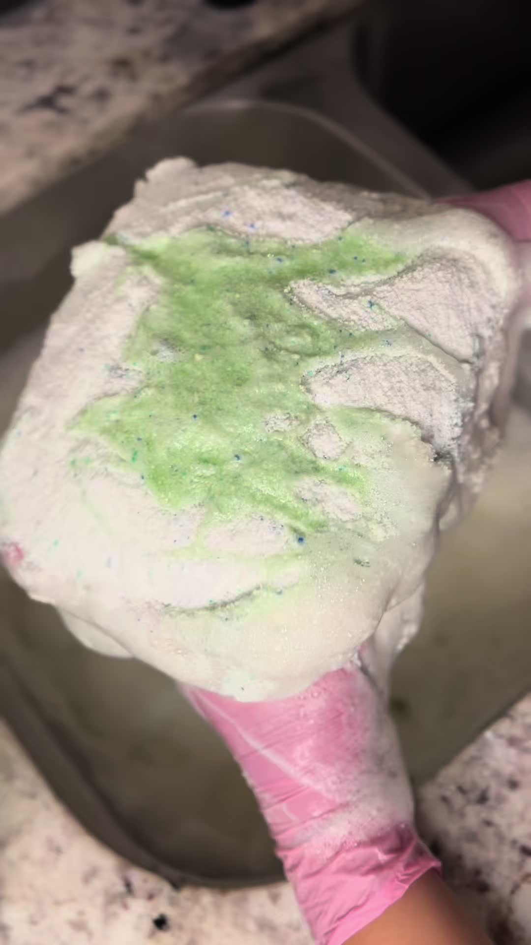 @Ari 🫧