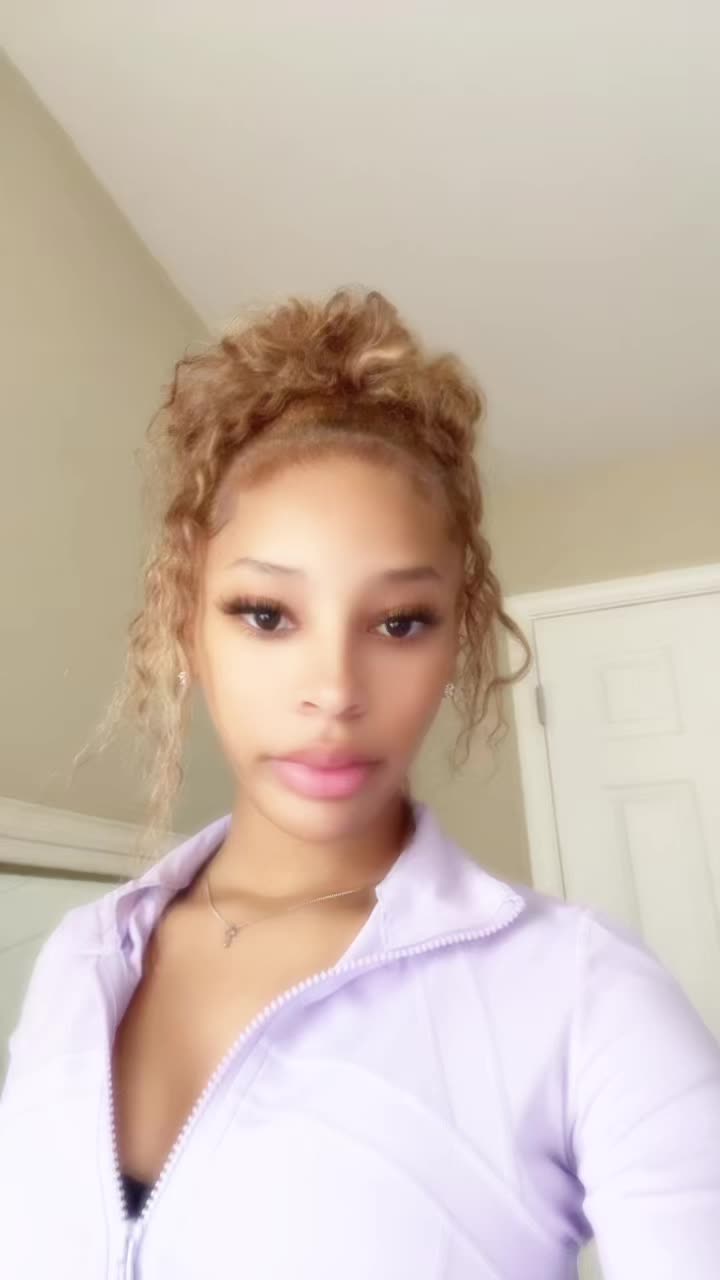 @️